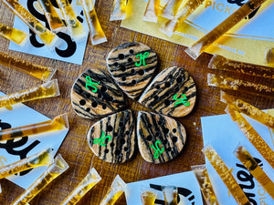 CUSTOM WOOD & GLOW