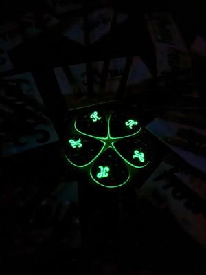 CUSTOM WOOD & GLOW
